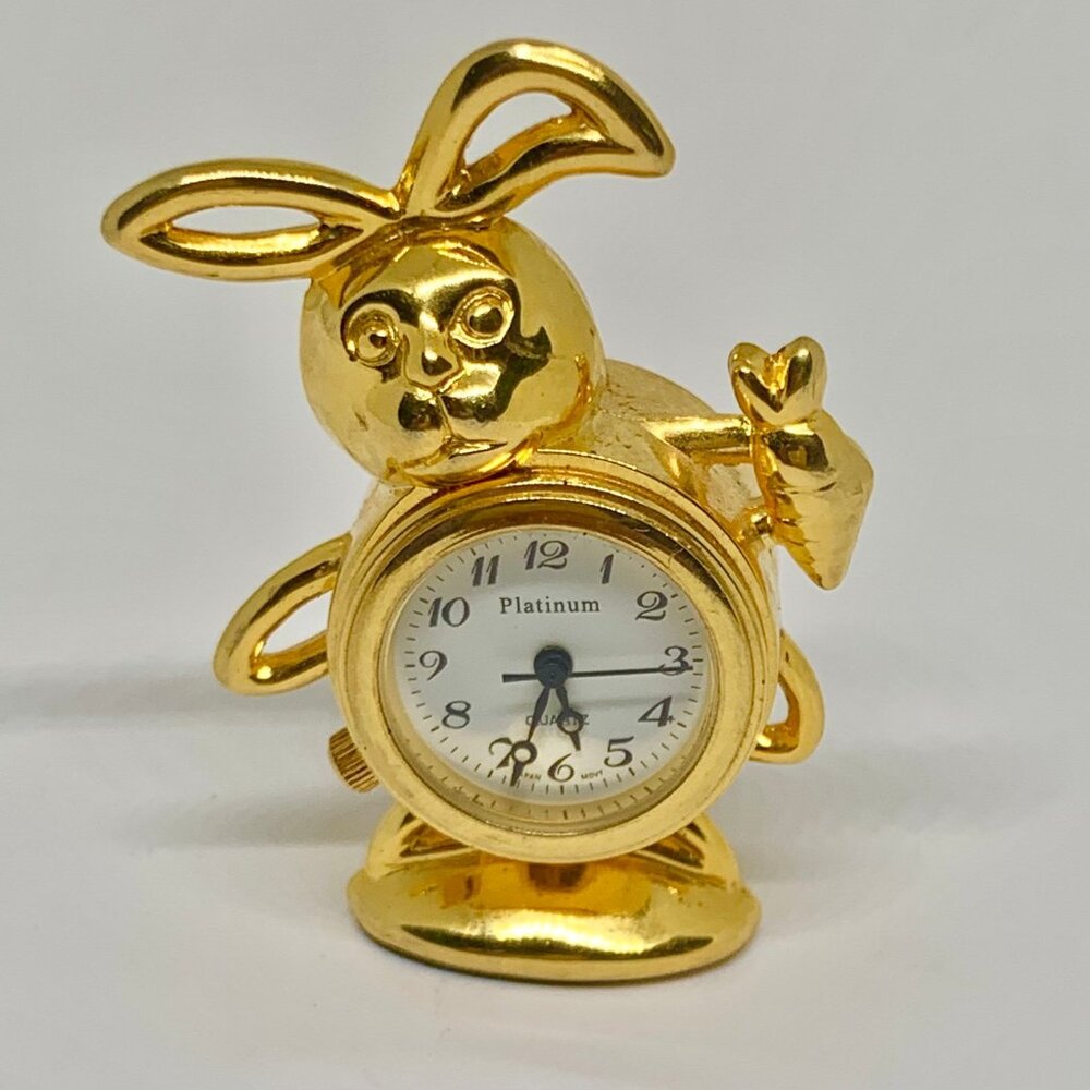 Platinum  MiQuartz analog gold tone rabbit animal mini clock white dial running